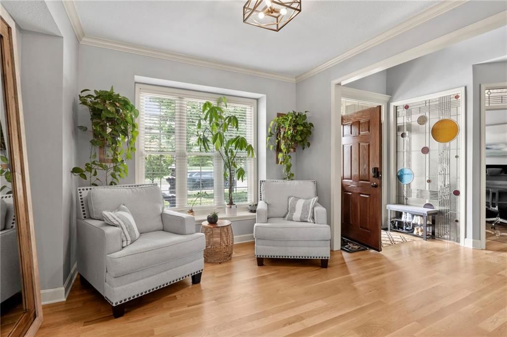 5211 Kenton Street — photo 8