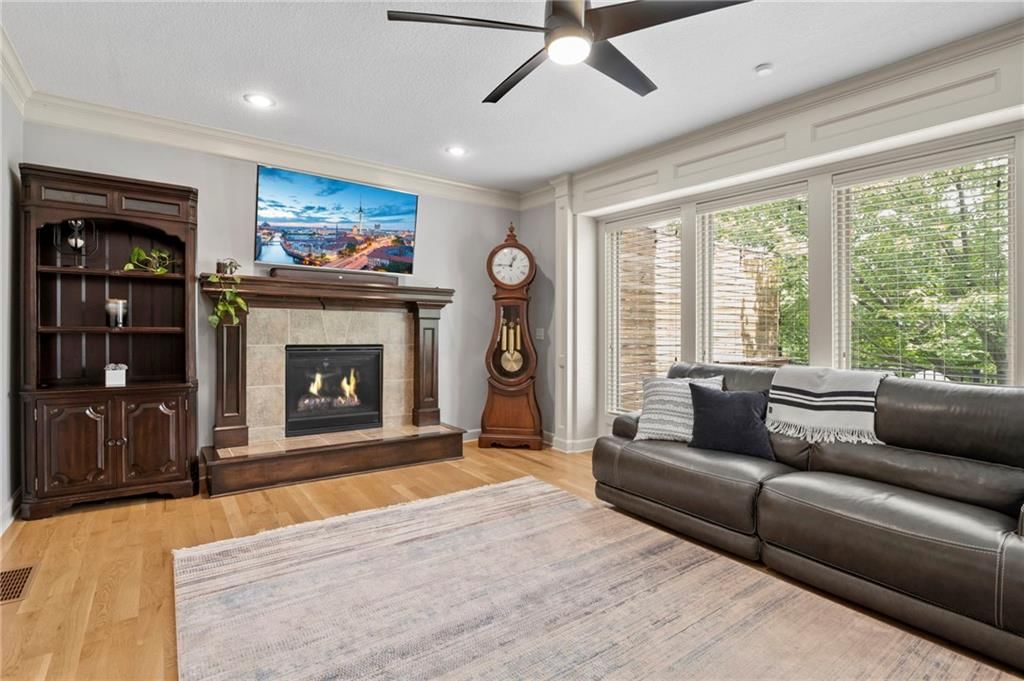 5211 Kenton Street — photo 11
