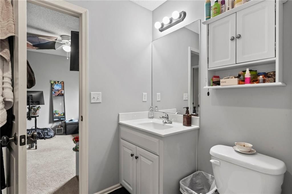 5211 Kenton Street — photo 33