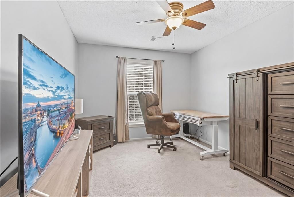 5211 Kenton Street — photo 36