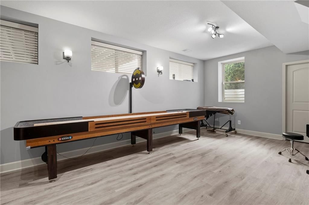 5211 Kenton Street — photo 39
