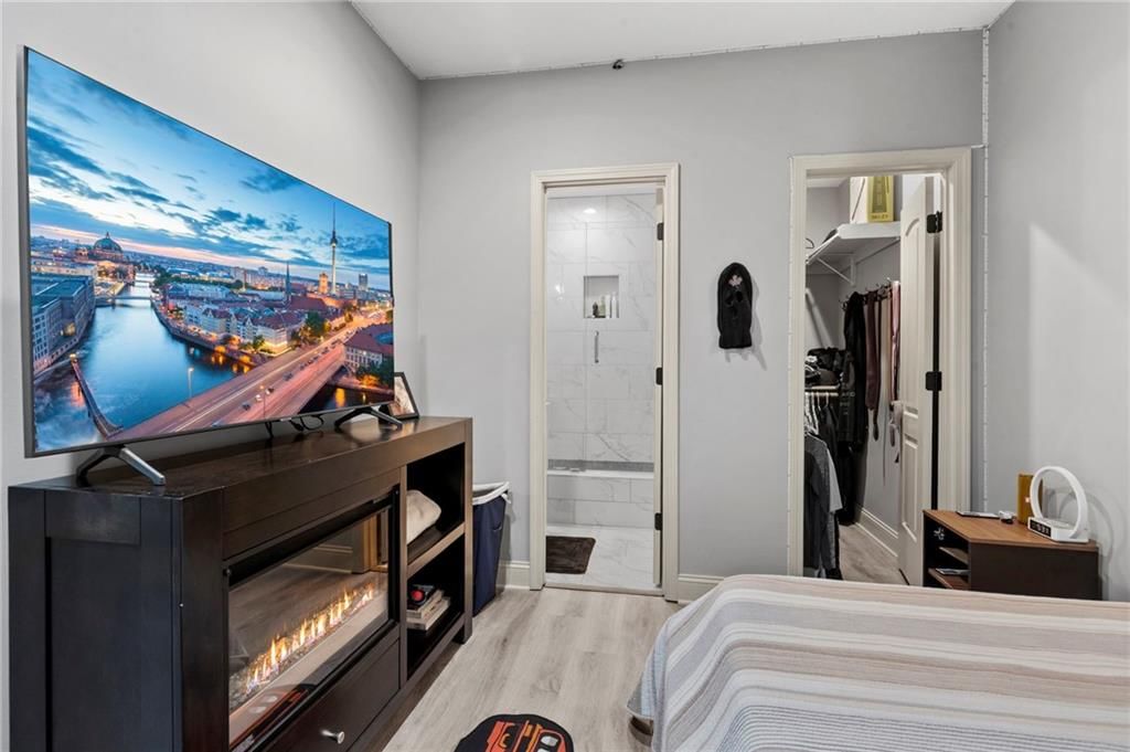5211 Kenton Street — photo 45