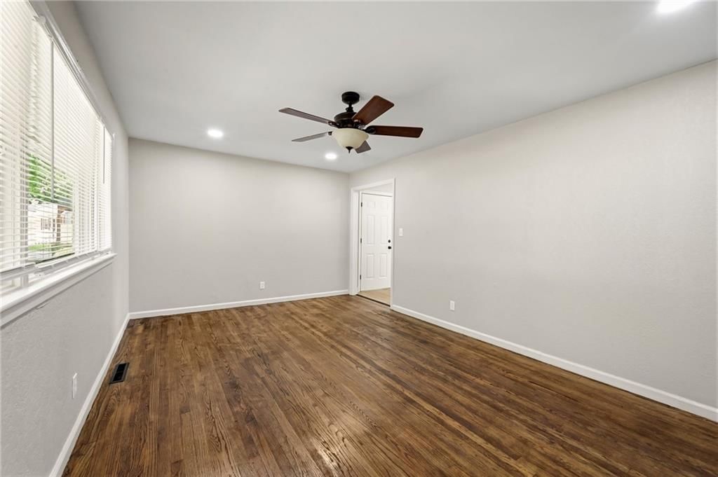 7317 Elm Avenue — photo 4