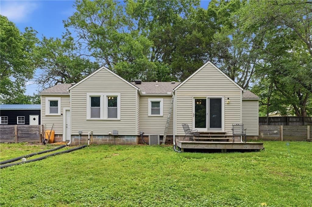 301 SE Moreland School Road — photo 30