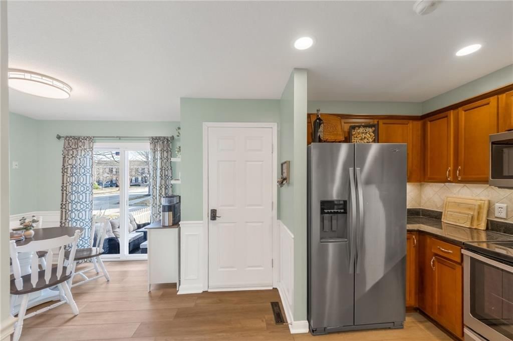8127 N Drury Avenue — photo 14