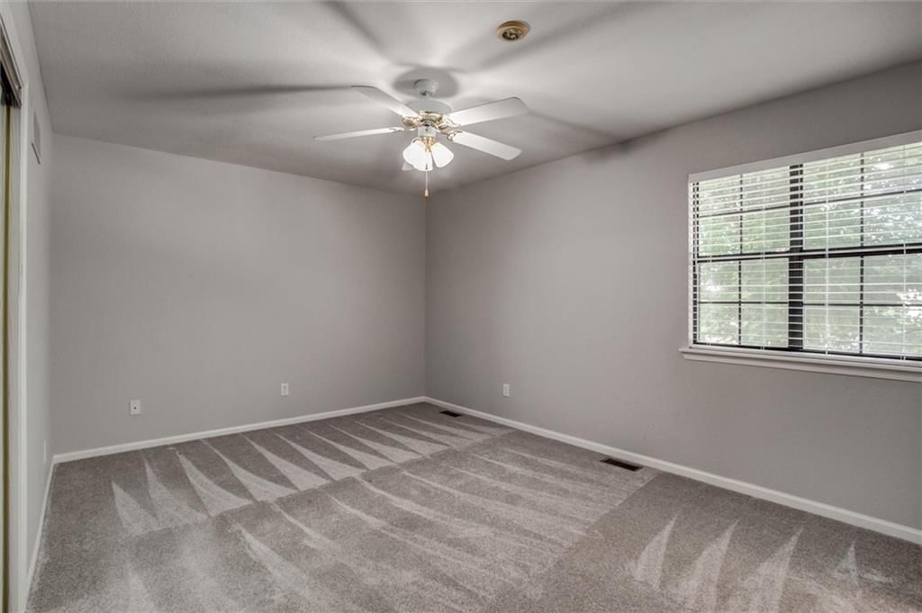 140 Stonebridge Lane — photo 14