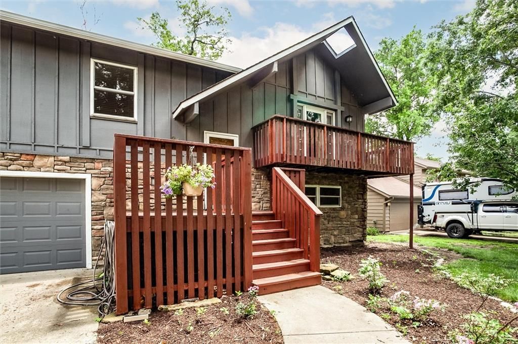 643 N Hemlock Street — photo 3