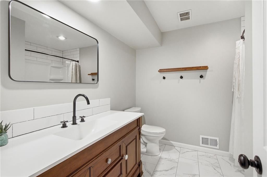 7822 Westgate Drive — photo 12