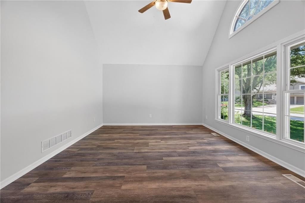800 N Sumac Street — photo 9