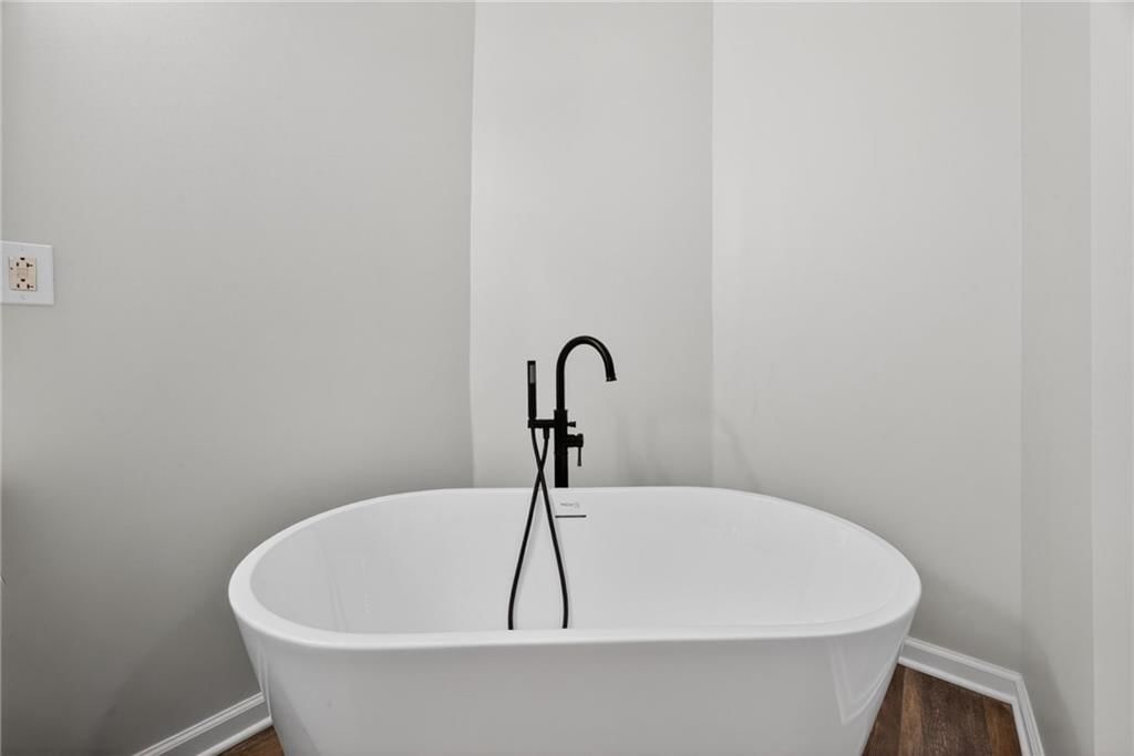800 N Sumac Street — photo 26