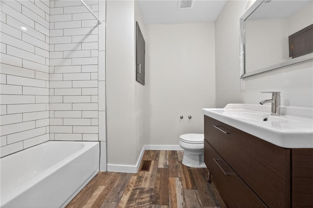 800 N Sumac Street — photo 31