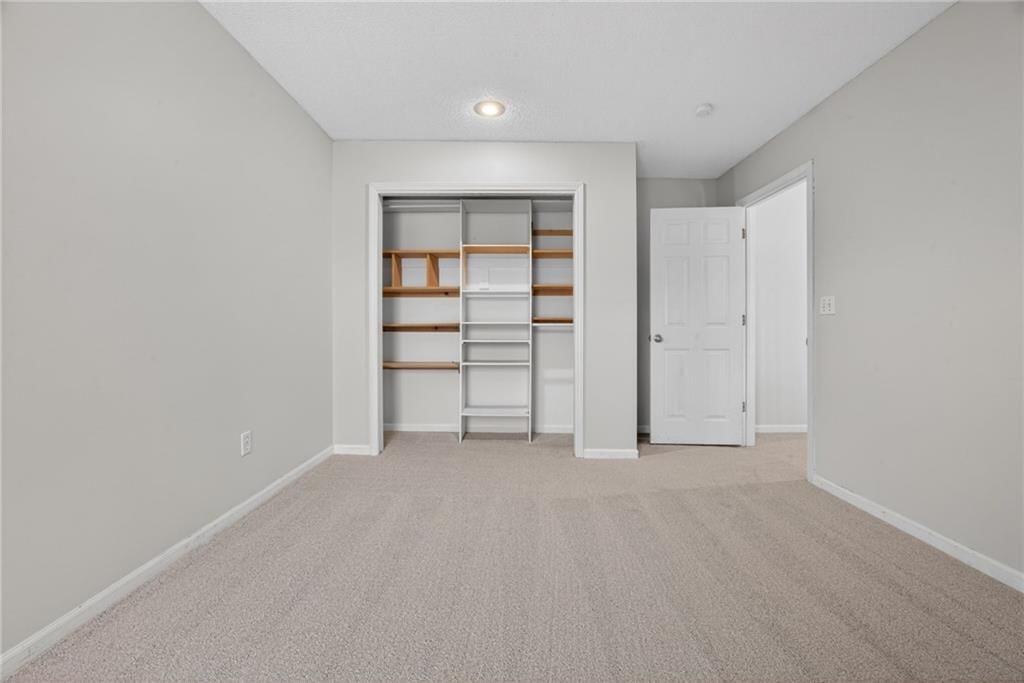 800 N Sumac Street — photo 34
