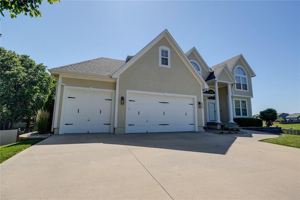 3455 SW WINDEMERE Drive — photo 1