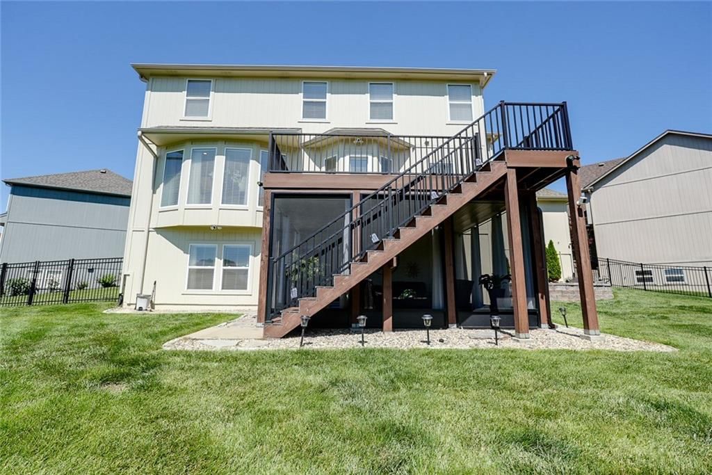 3455 SW WINDEMERE Drive — photo 6