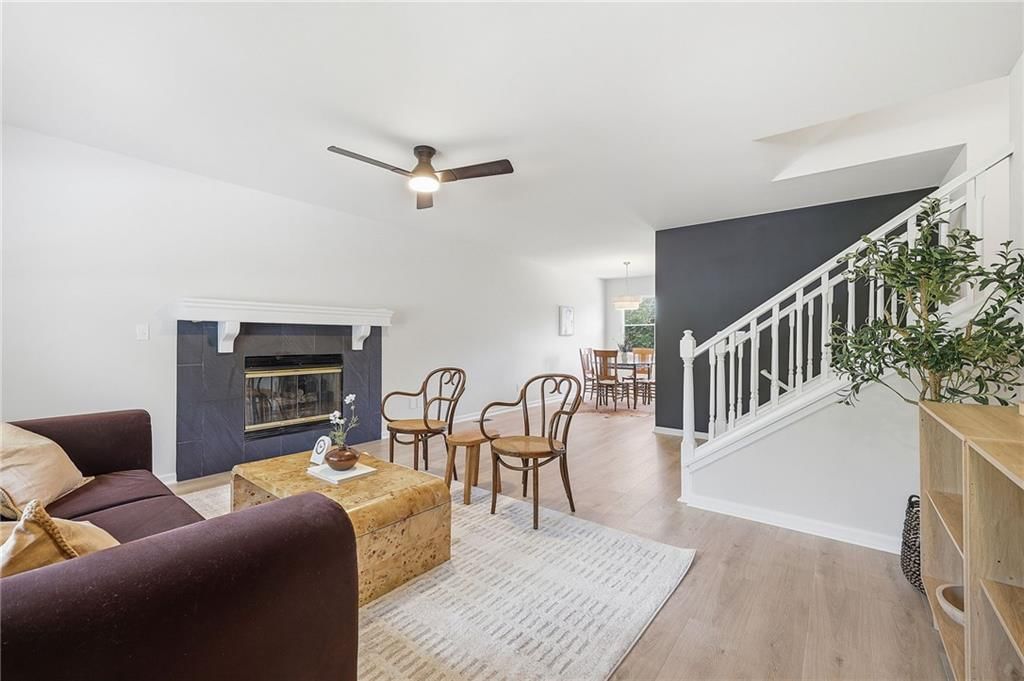 219 N Normandy Street — photo 1