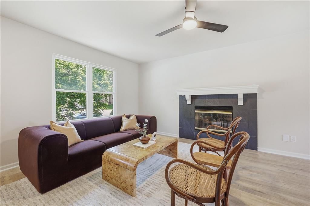 219 N Normandy Street — photo 4