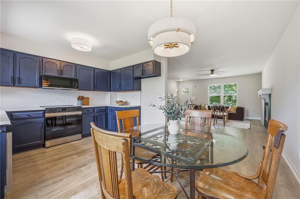 219 N Normandy Street — photo 13