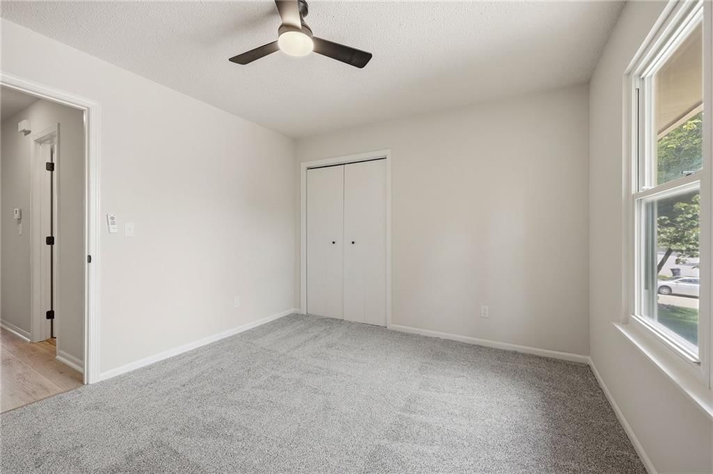 219 N Normandy Street — photo 21