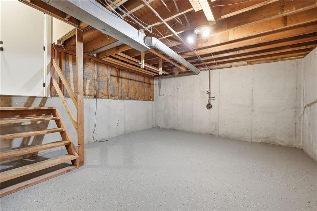 219 N Normandy Street — photo 22
