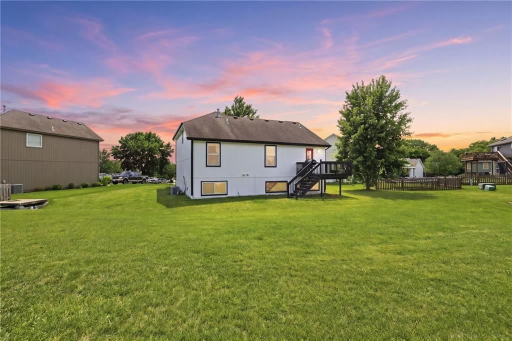 10908 N Donnelly Court — photo 32