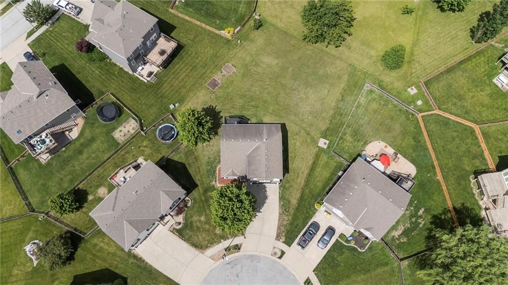 10908 N Donnelly Court — photo 39