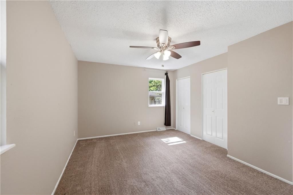 201 SW Sandstone Drive — photo 14