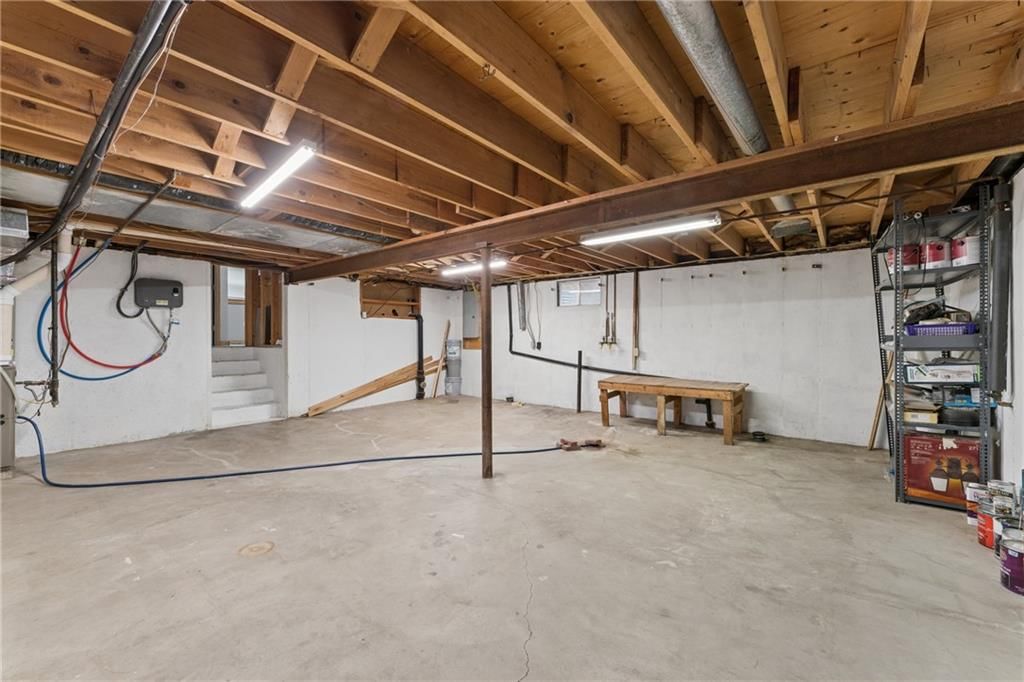 104 W Oak Street — photo 42