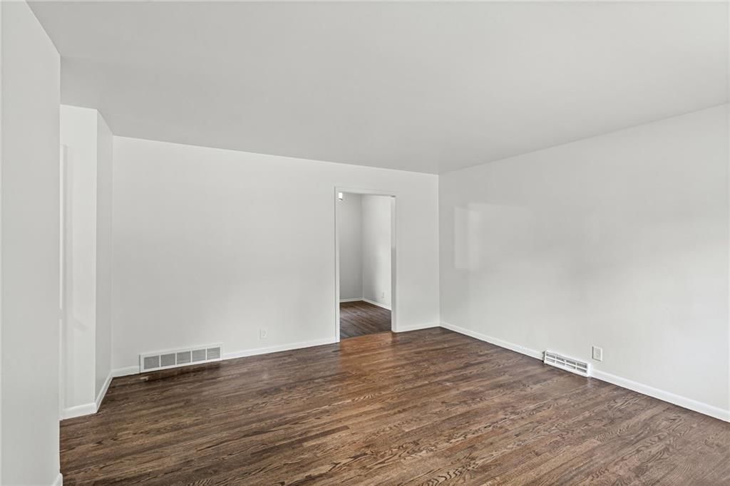 3301 E 107th Terrace — photo 5
