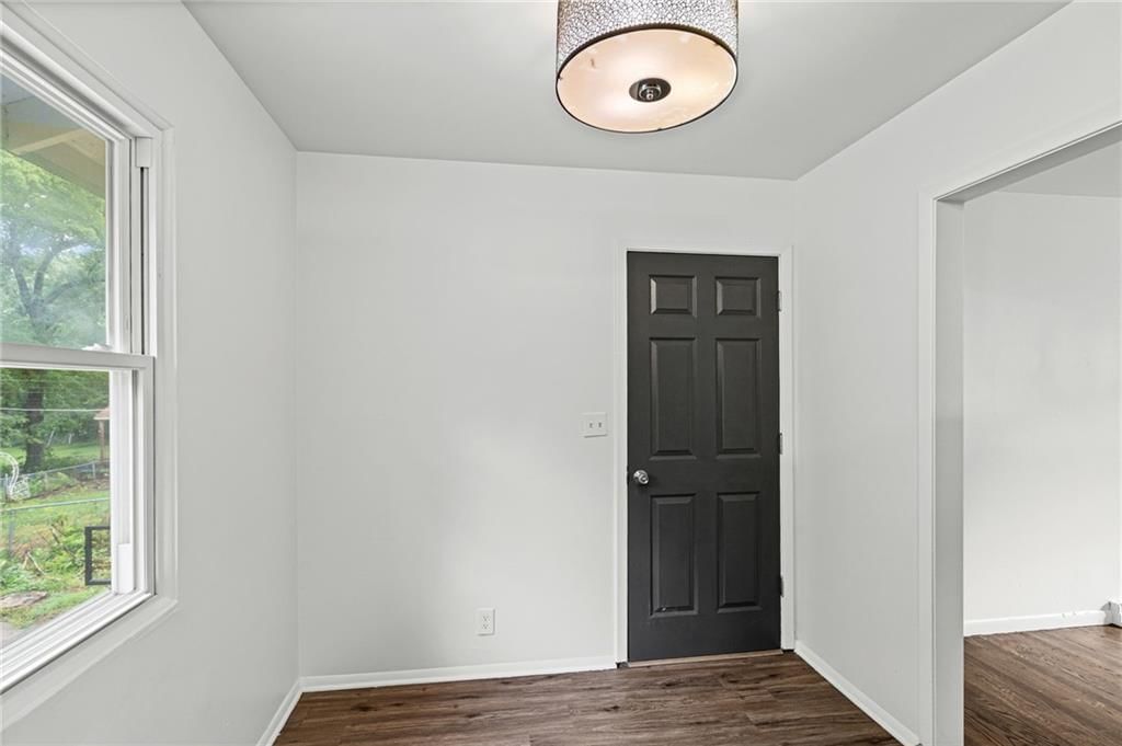 3301 E 107th Terrace — photo 8