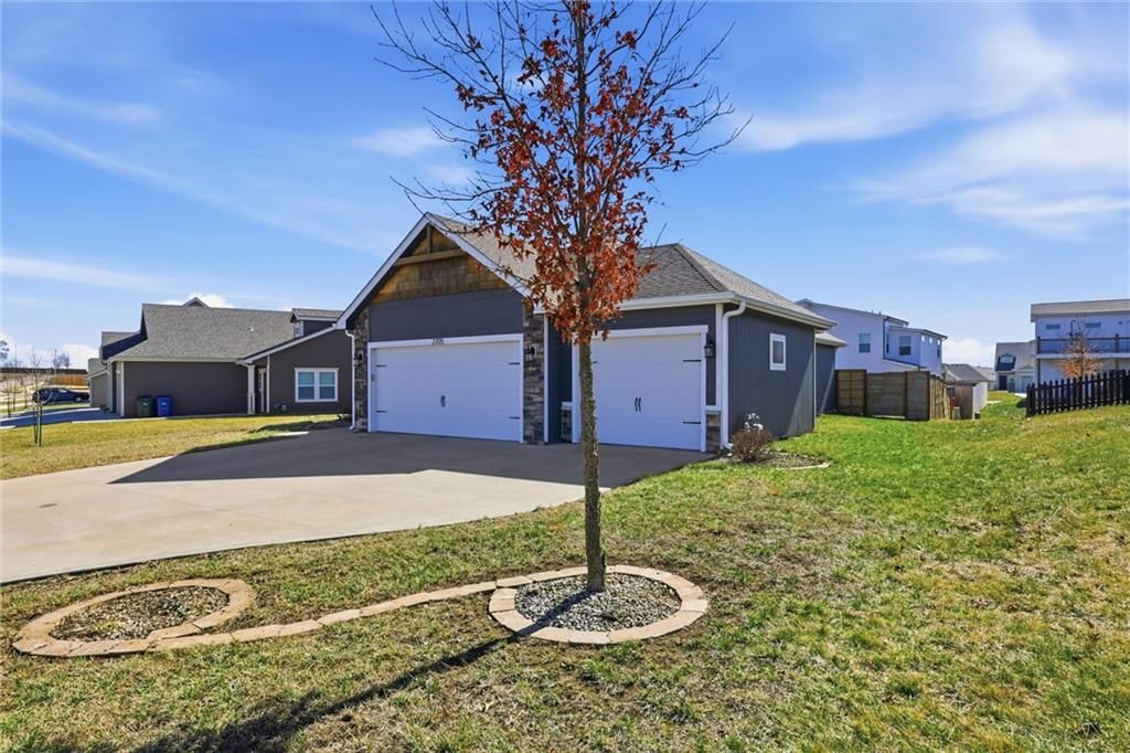 2705 Chasehire Drive — photo 3