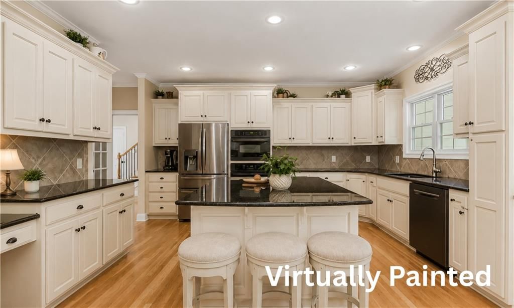 Photo 21 of 35 - 14615 Whippoorwill Lane, Greenwood, MO 64034