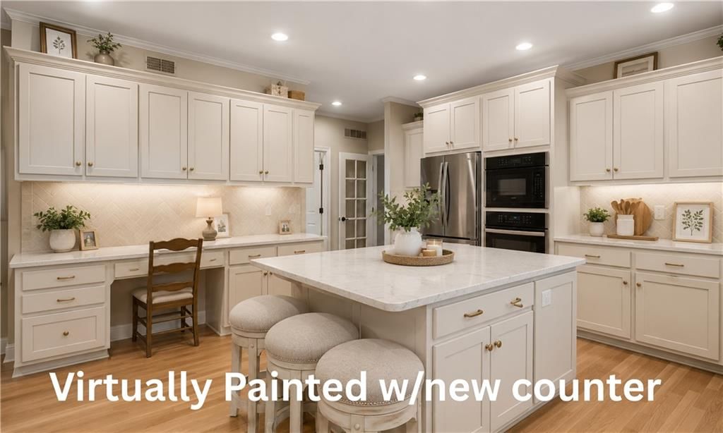 Photo 25 of 35 - 14615 Whippoorwill Lane, Greenwood, MO 64034