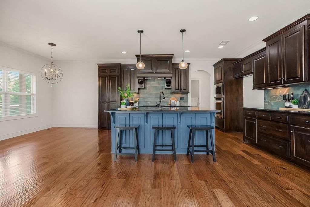7605 Dove Avenue — photo 8
