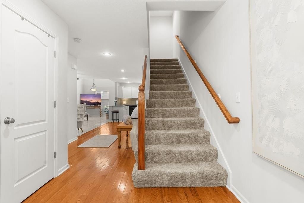 1207 SW Arborway Drive — photo 4