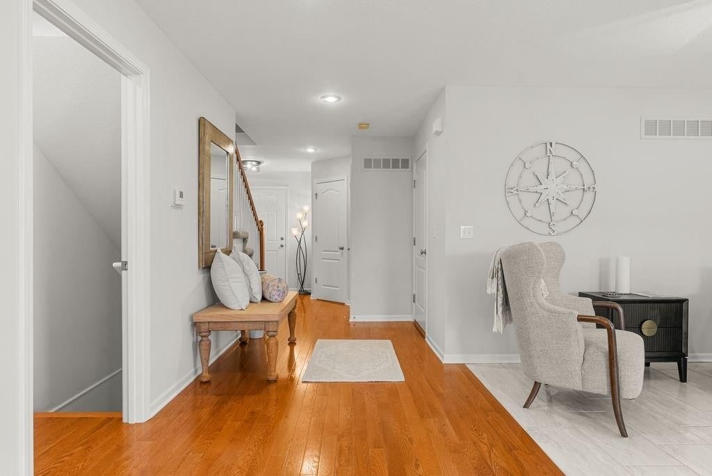 1207 SW Arborway Drive — photo 6