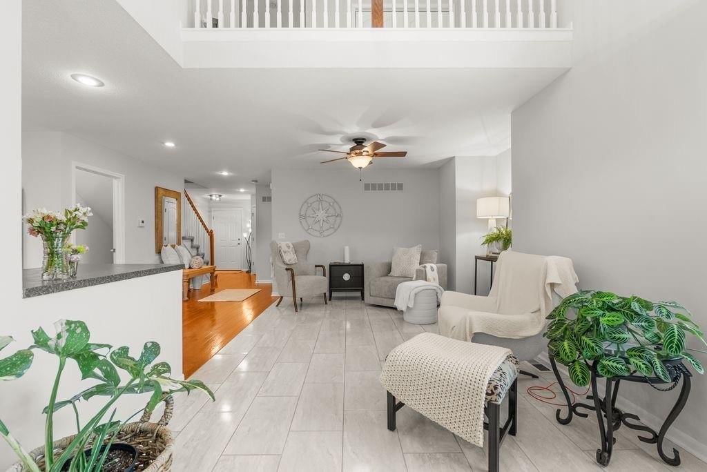 1207 SW Arborway Drive — photo 9