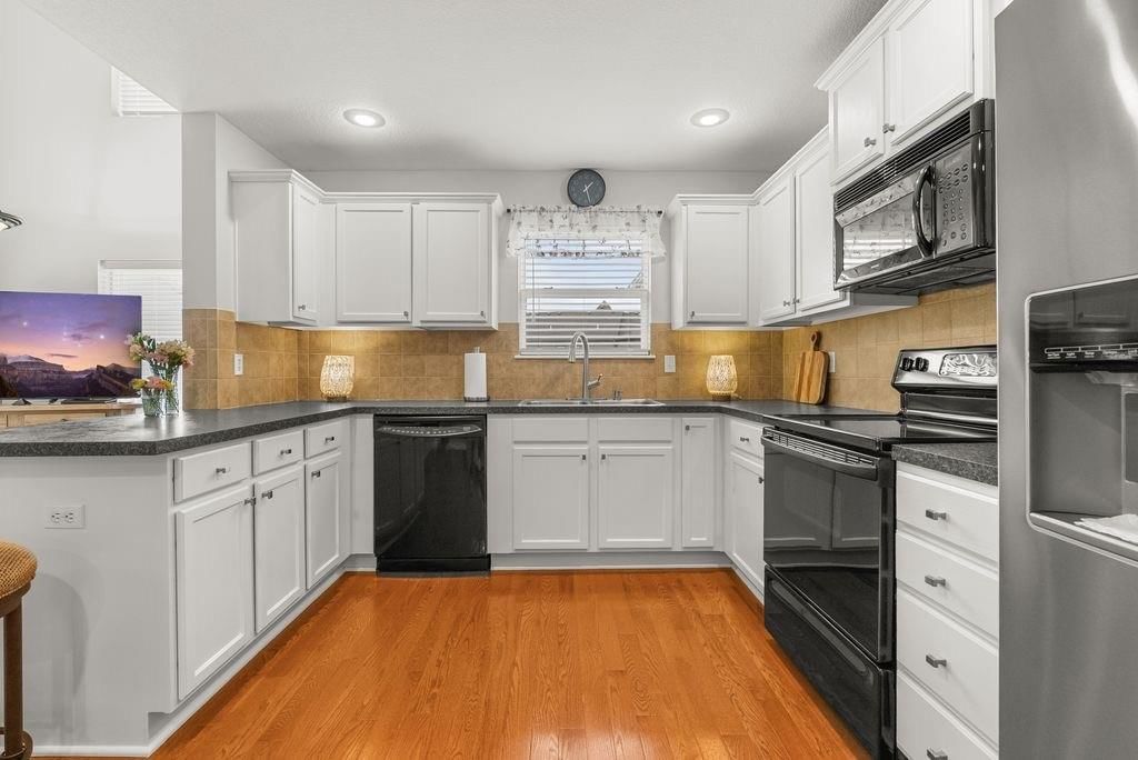 1207 SW Arborway Drive — photo 12
