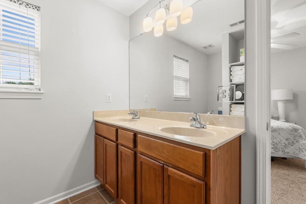 1207 SW Arborway Drive — photo 19