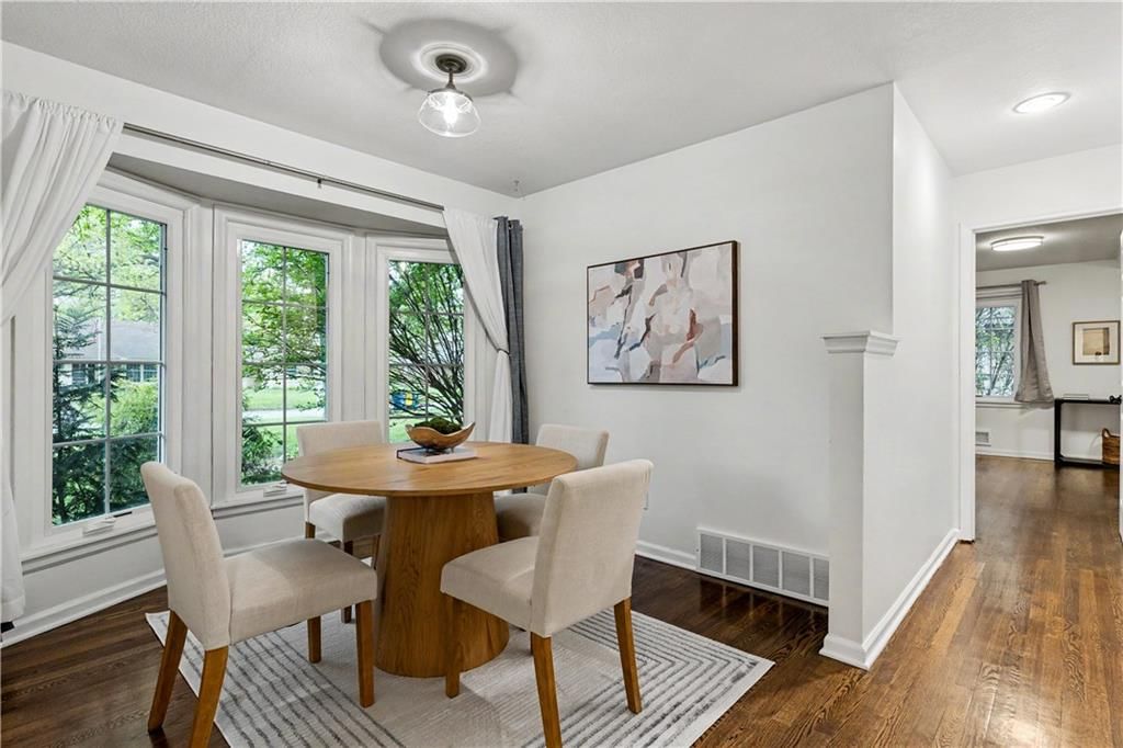 401 W 114 Terrace — photo 13