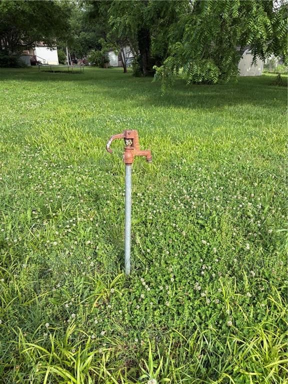 102 Sycamore Street — photo 8