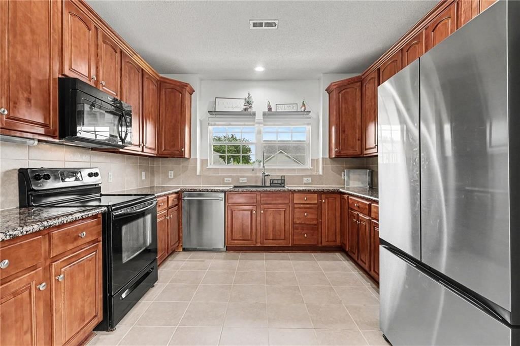 12216 N Pomona Lane — photo 10