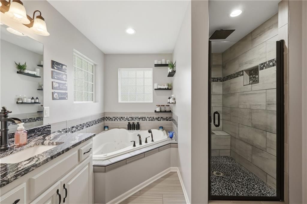 302 S Peach Tree Avenue — photo 16