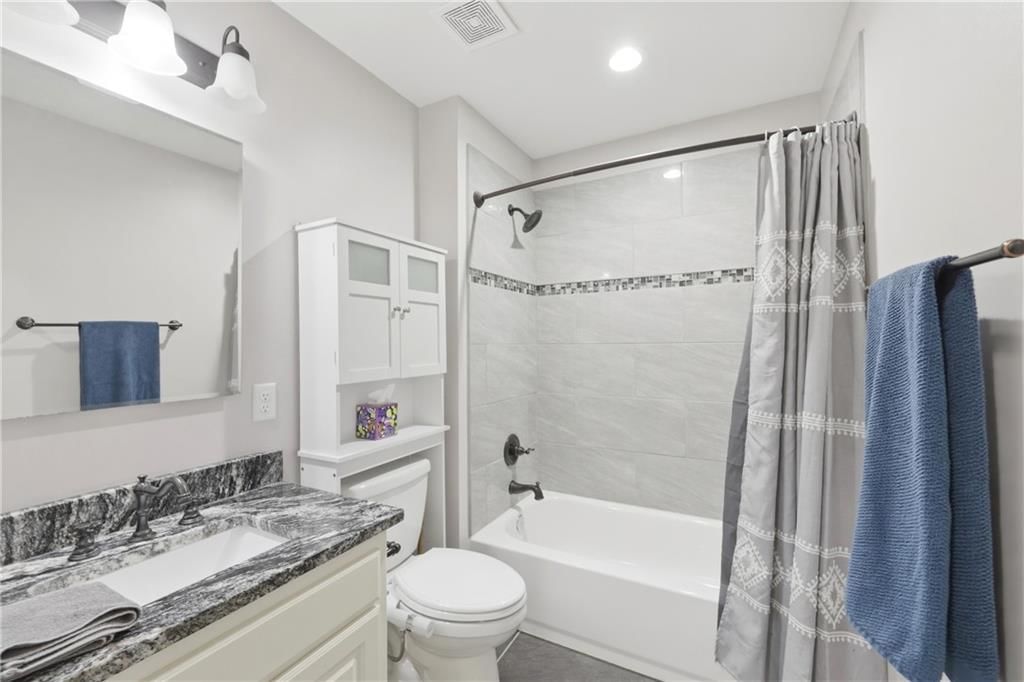 302 S Peach Tree Avenue — photo 20