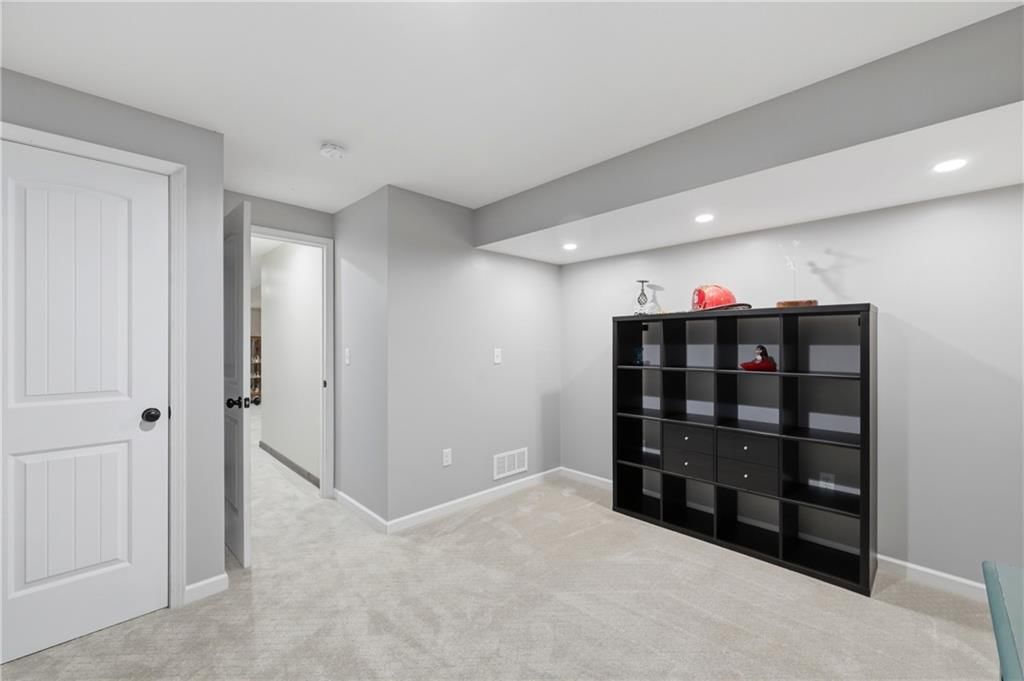 302 S Peach Tree Avenue — photo 30