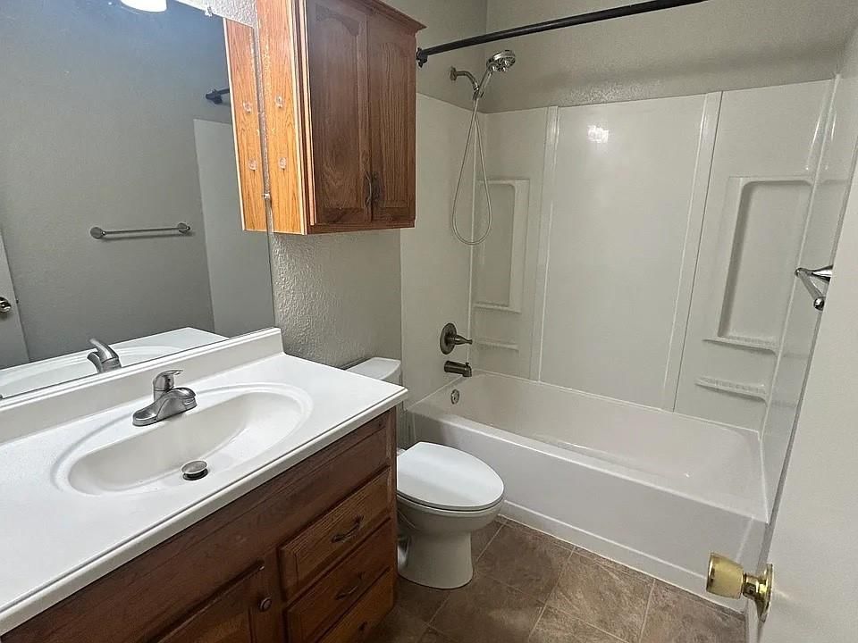 401 SE Melody Lane — photo 8