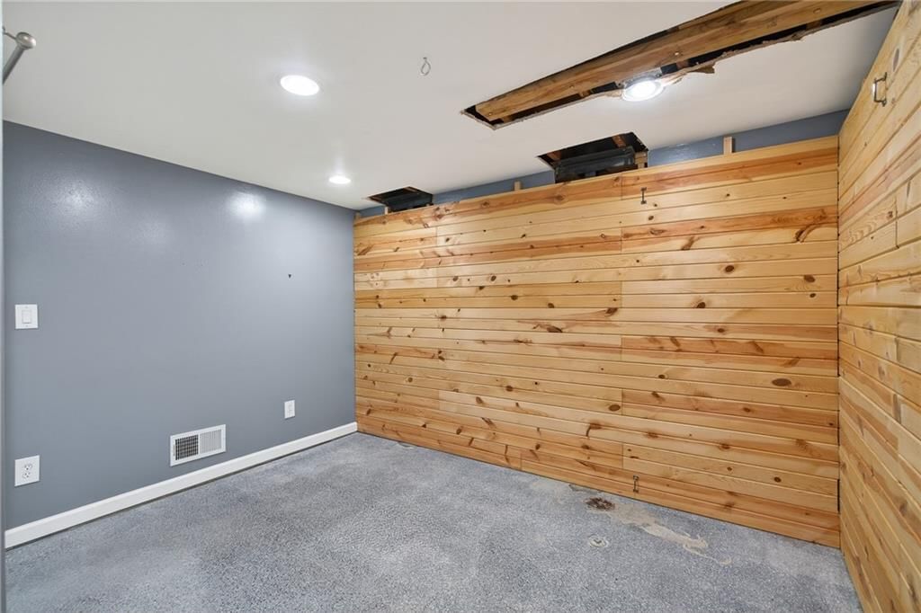 600 N Park Drive — photo 30