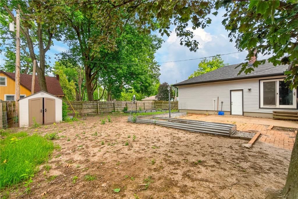600 N Park Drive — photo 37
