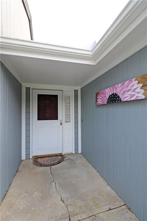 705 NE Swann Circle — photo 7