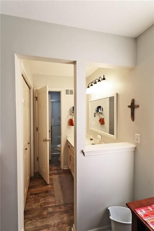705 NE Swann Circle — photo 29