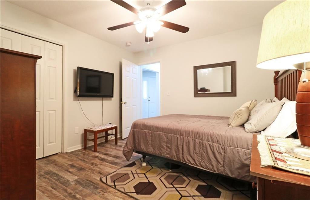 705 NE Swann Circle — photo 36